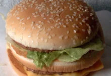 Ресторан быстрого питания Вкусно — и точка на Снежной улице фото 2 на сайте Sviblovo.su